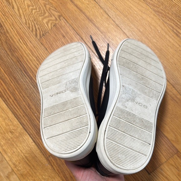 Vince. Black Leather Men's Sneakers - Picture 4 of 5